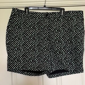 Talbots Navy Shorts with Mint Polka Dots The Weekend chino 18w